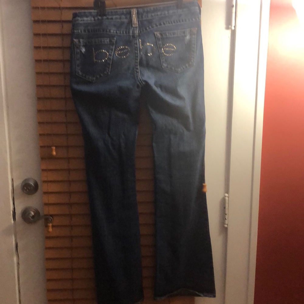 Bebe Jeans, distressed front